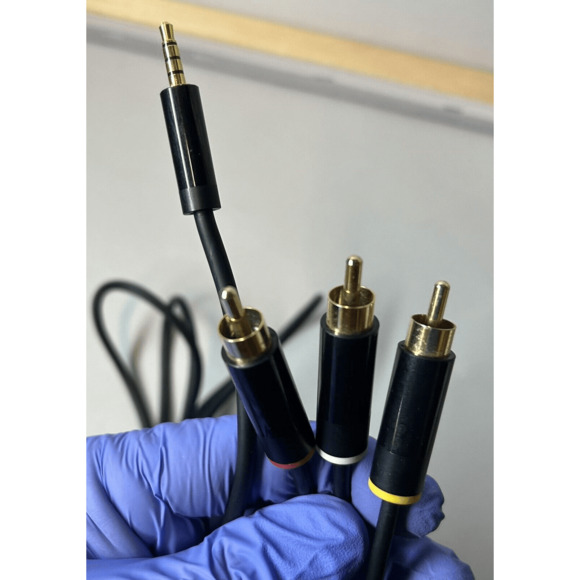 XBOX 360 AV Chord Authentic Microsoft Works Perfectly RCA Red Yellow White - Picture 3 of 6